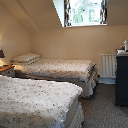 The Horse And Panniers Guest House. North Luffenham ภายนอก รูปภาพ